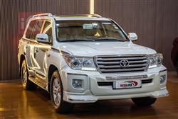 تويوتا لاندكروزر